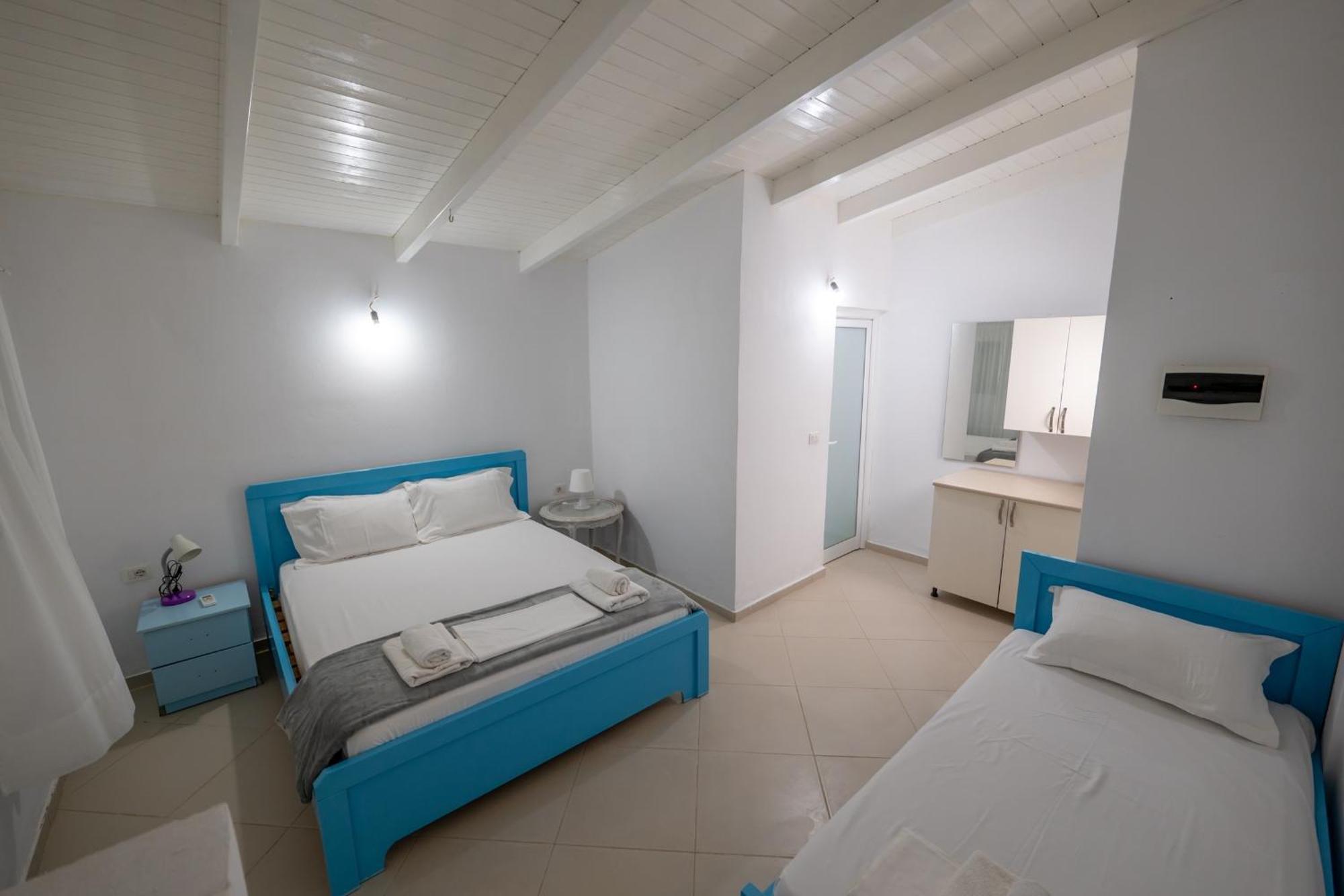 Hotel Two Mermaids Ksamil Exterior foto